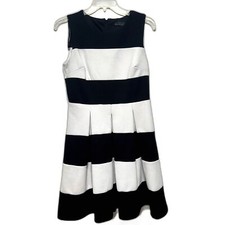 Chetta B Dress Womens size 12 Fit & Flare Black White Stripe Pleated Career Work