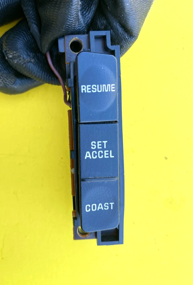 Interruptor de control de crucero del volante Mercury Grand Marquis 1992-94 F2az-98888-A Foto 4 de 4