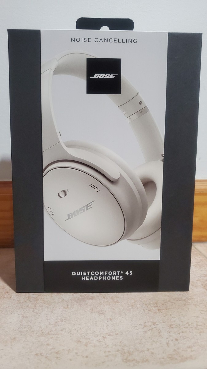 Brand New Bose QuietComfort 45 Wireless Headphones - White Smoke