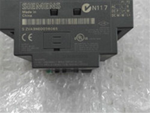 Verwendet 1Pc Siemens Logo 6ED1052-1HB00-0BA6 Getestet ao - Photo 1/2