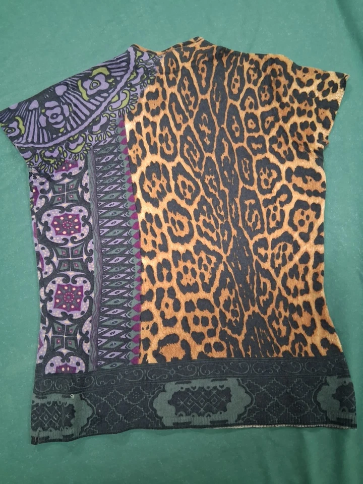 Suéter de cachemir Neiman Marcus talla M Foto 2 de 3