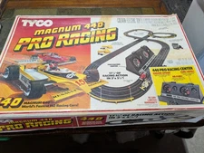1981 Tyco 440 Pro Racing HO Slot Car Race Set