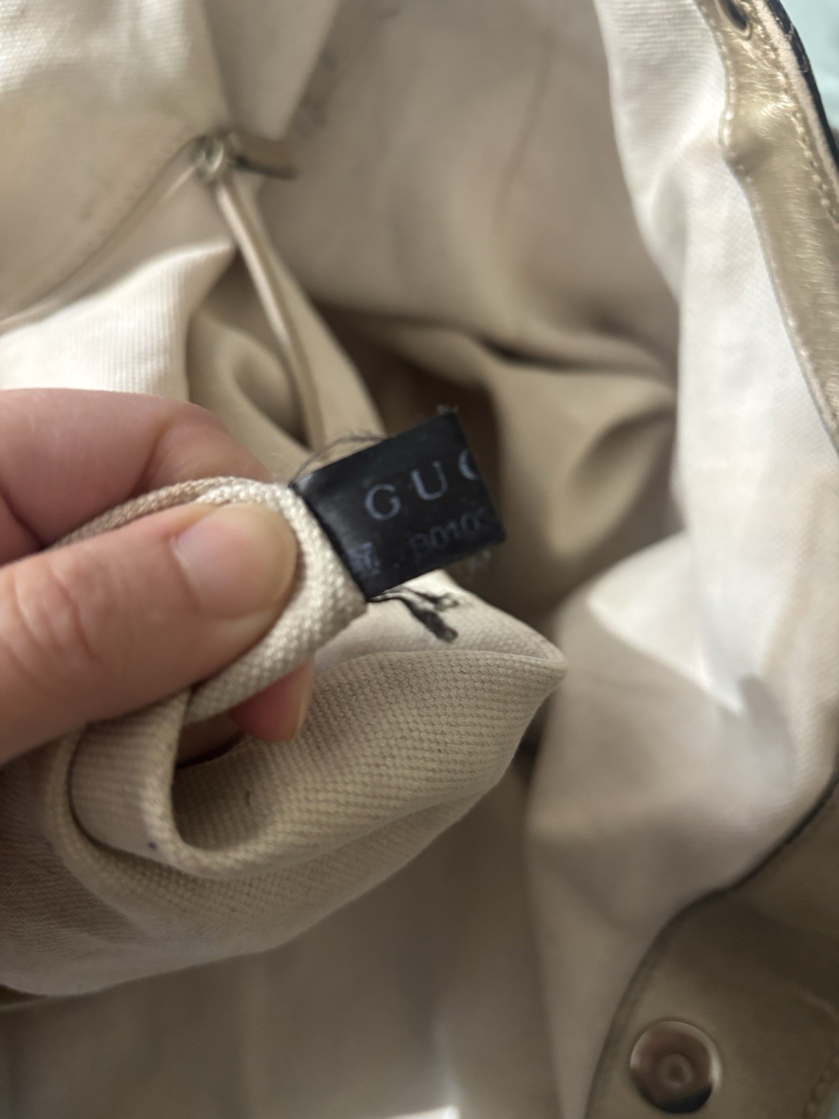 Gucci Sukey GG Satchel/Top Handle Bag Medium Light Brown Canvas image 2