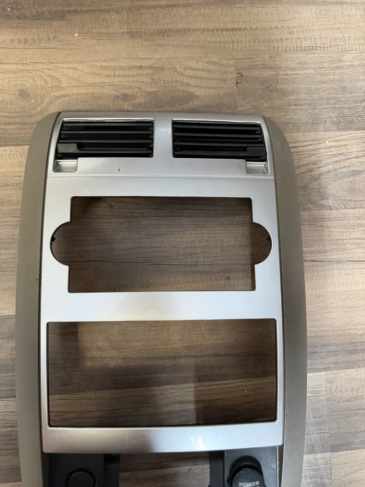 ⭐️ 2004-2009 Dodge Durango Radio & Climate Control Bezel Trim Oem - Image 3 of 4