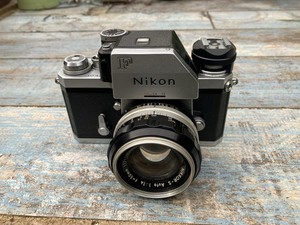 Nikon F 35mm camera 7305706 with Nikkor-S 1:1.4 50mm & Flash Adapter
