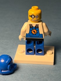 LEGO Power Miners Minifig #8957 - Brains - pm007 - Light Scratches/No Cracks