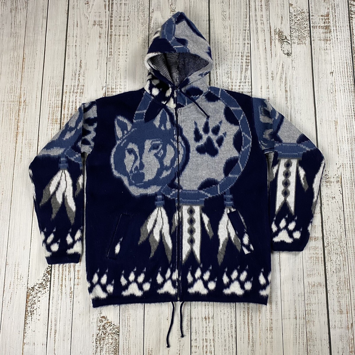 ARTESANIAS TUNTAQUIMBA BLUE NATIVE AMERICAN WOLF SPIRIT PULL OVER