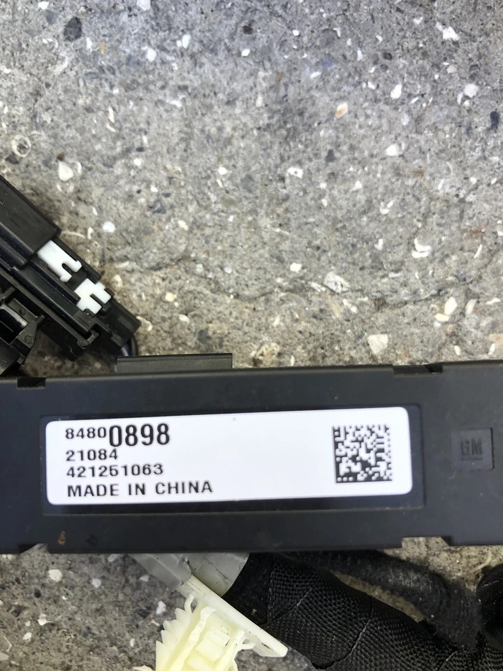 2020-2023 Cadillac XT6 LIFTGATE BACK DOOR WIRE WIRING HARNESS OEM 86774688 - Image 3 of 4