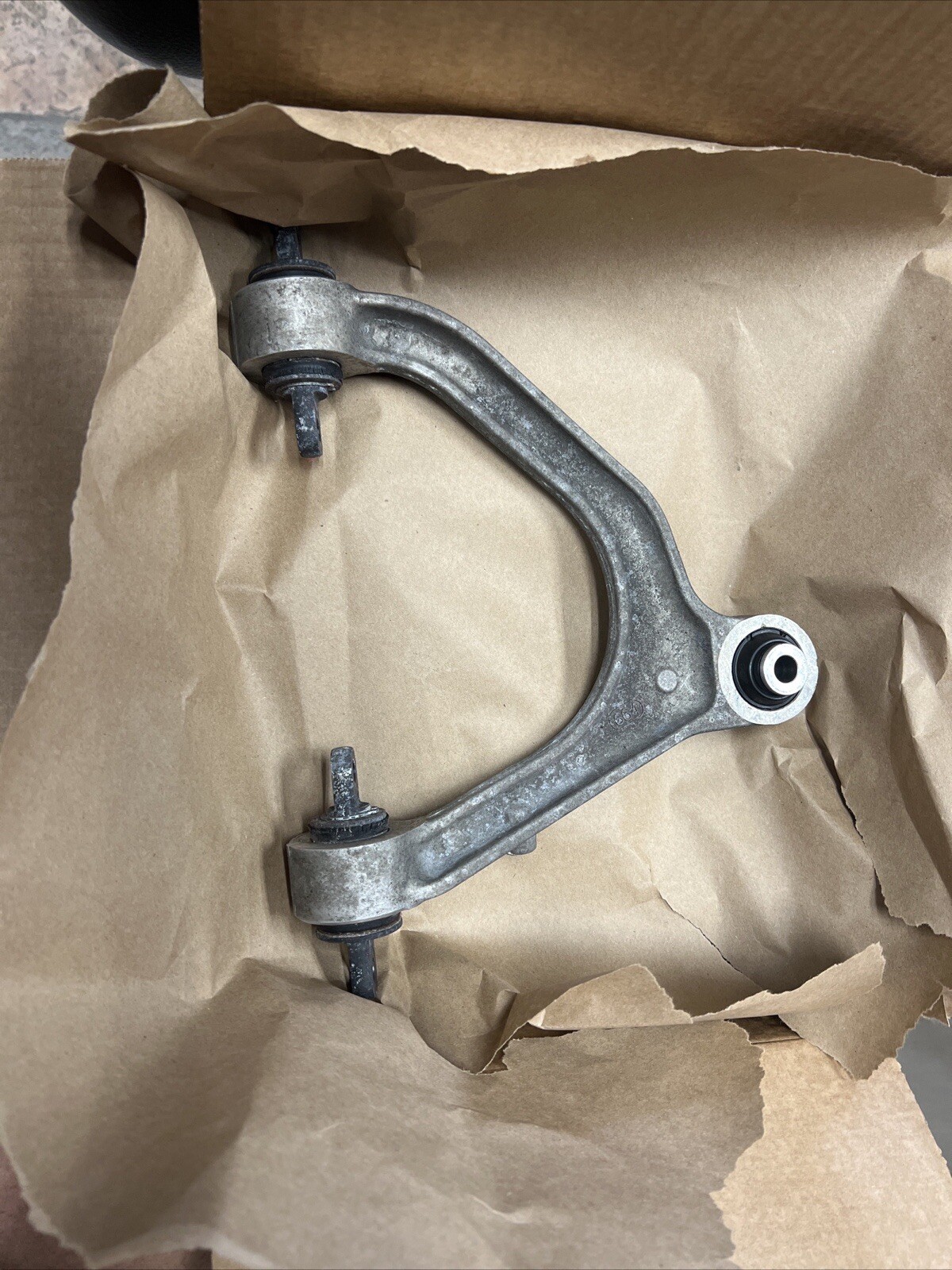 Ferrari F430 Left Front Hub Knuckle Control Arms Assembly 3,500 Miles ‘06 Spider