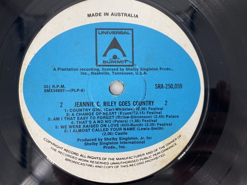 JEANNIE C. RILEY GOES COUNTRY - 12” Vinyl LP - Summit - Picture 5 of 6
