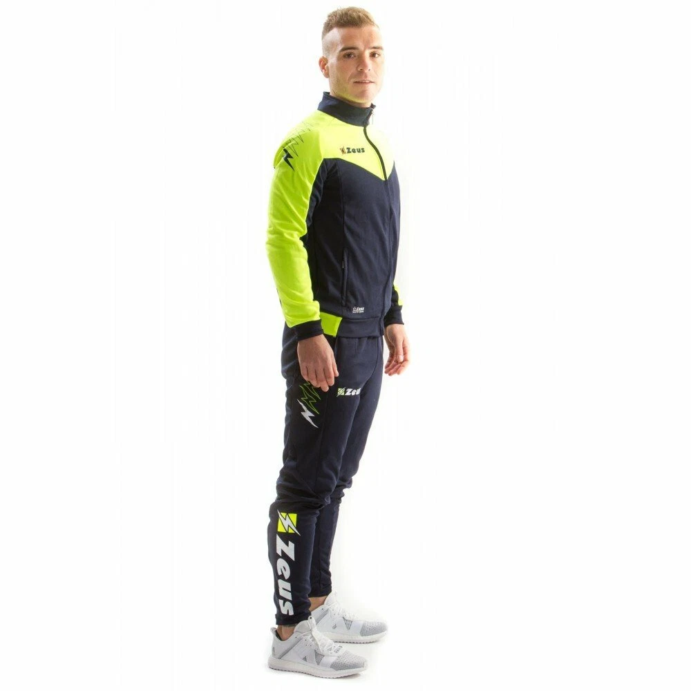 Abbigliamento zeus best sale