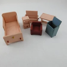 Vintage Dollhouse Furniture Lot Wood Pink Bed Night Stand Toy Chest Hamper