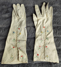 Vintage White Kidskin Leather Gloves With Floral Embroidery Size 7