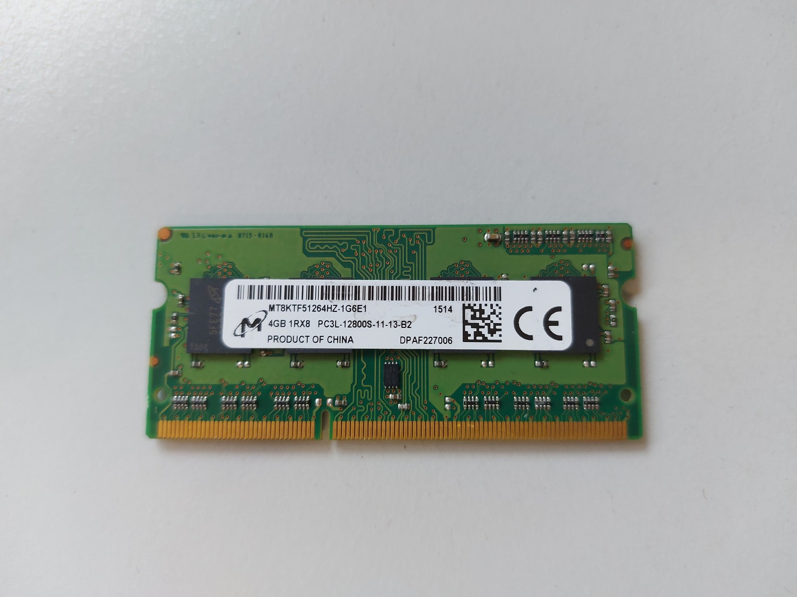 Micron 4GB PC3-12800 DDR3-1600MHz CL11 204Pin SoDimm ( MT8KTF51264HZ-1G6E1 ) REF