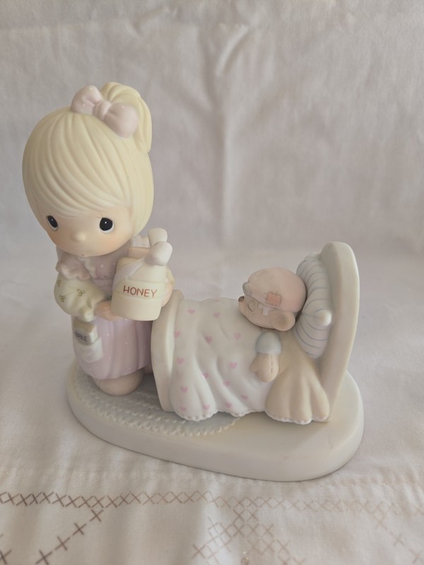 Precious Moments “Make Me A Blessing” Figurine #100102 Enesco 1986