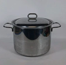Vintage Made In France 5 Qt Stock Pot with Lid 