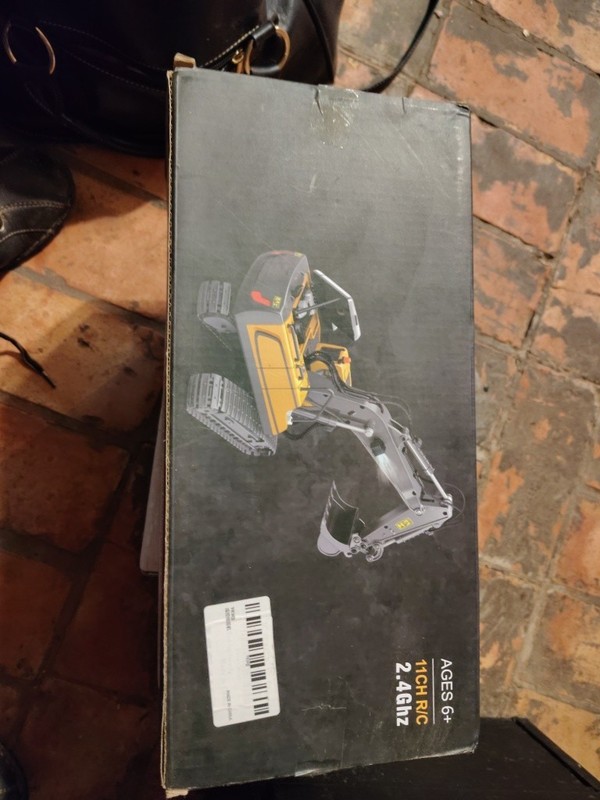 Remote Control Excavator 11 Channel RC Excavator Truck Toys 1/20 Scale 2.4Ghz