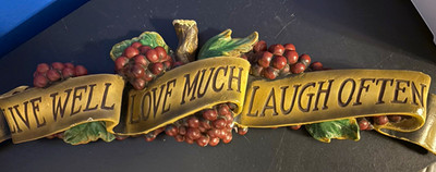Resin Wall Plaque Hanging Sign ''Live Well Love Much Laugh Often'' Grapes