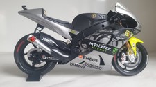 Minichamps Yamaha YZR-M1 Sepang Test Bike Rossi MotoGP 2013, 1:12 Scale