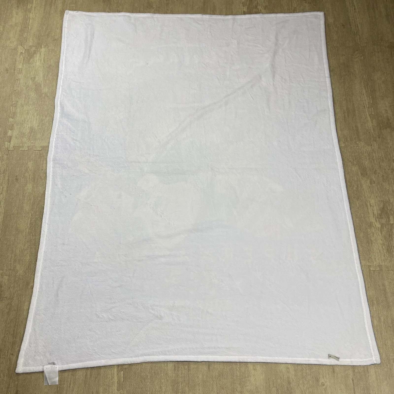 SANTANA 2019 SUPERNATURAL TOUR MERCH FLEECE MICROFIBER THROW BLANKET