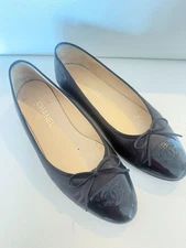 CHANEL BALLERINA FLATS SHOES LOGO BLACK LEATHER / PATENT LEATHER 42 W DUST BAG