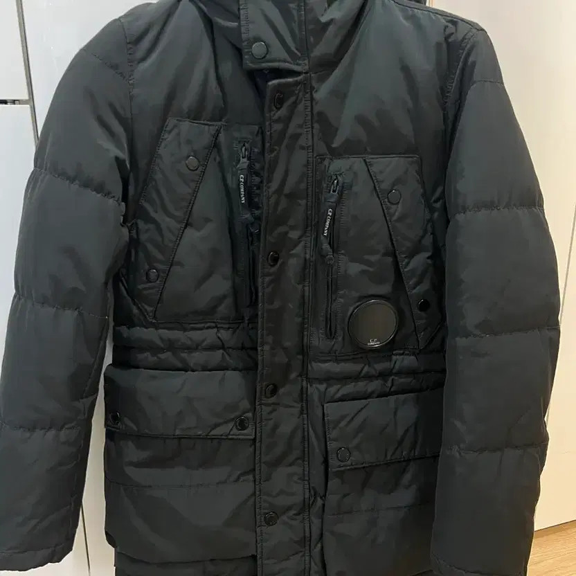 CP Company Padded Jacket Men Size 95-100 thumbnail 3