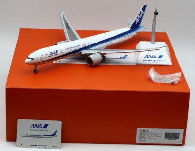 1:200 JC Wings ANA Boeing B777-300ER JA777A Diecast Aircraft Model