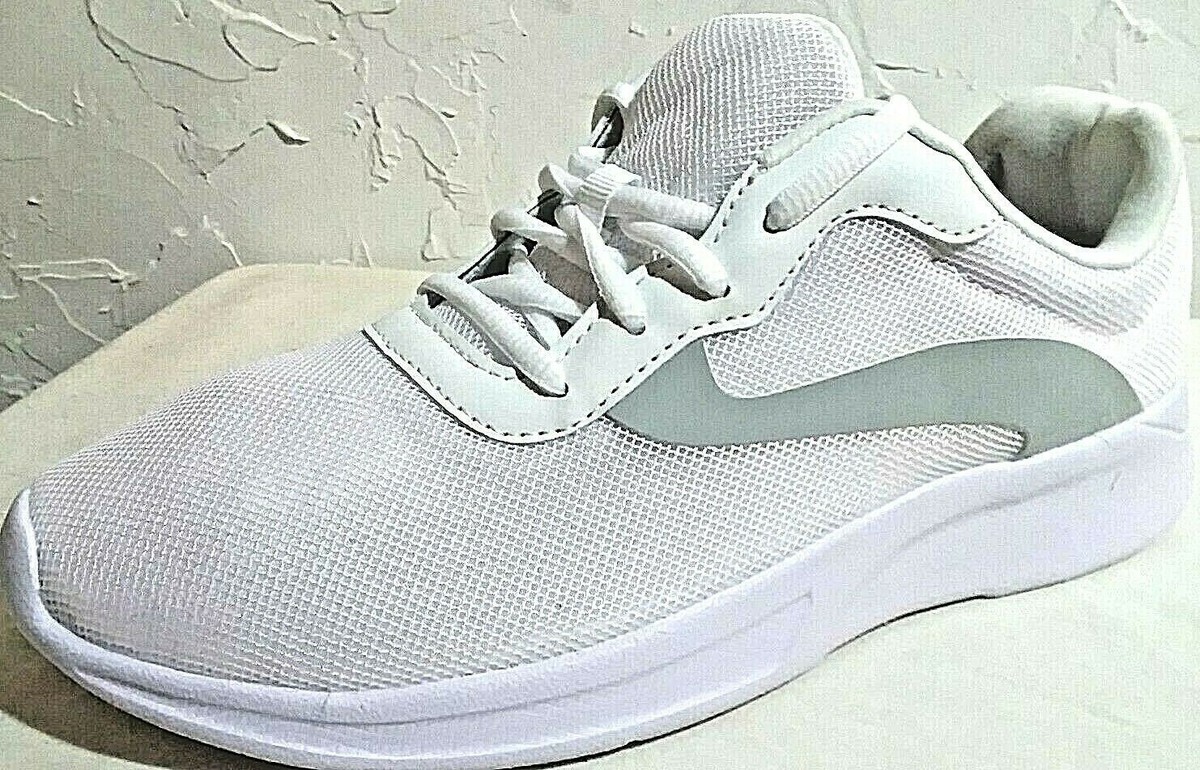 Athletic Works Woman's White Mesh SNEAKERS Tennis Shoes Memory