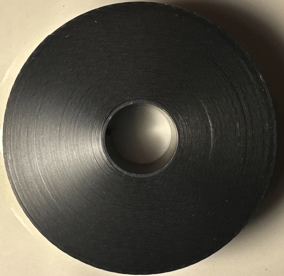 35MM Movie Trailer - He’s Just Not That Into You (2009) - Scope - Trailer #1A - Image 4 of 4