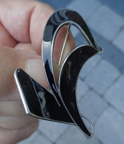 Vintage Norwegian Sterling Silver & Black Enamel Brooch - Ivar Holt of Norway - Picture 2 of 6