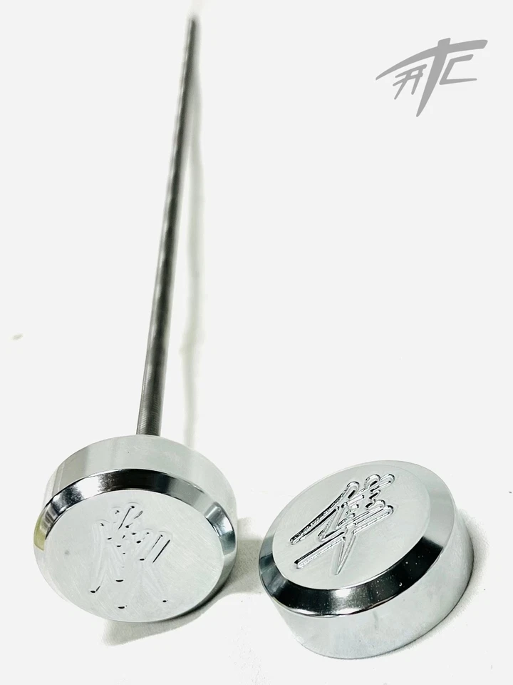 TAPAS EJE DELANTERO HAYABUSA CROMADAS LISAS KANJI GRABADAS 1999-2007 SUZUKI HAYABUSA Foto 3 de 4