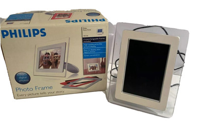 Philips Digital Photo Frame 7FF1M4 6.5 x 8.5 Inch Overall 4 Color Frame Insert