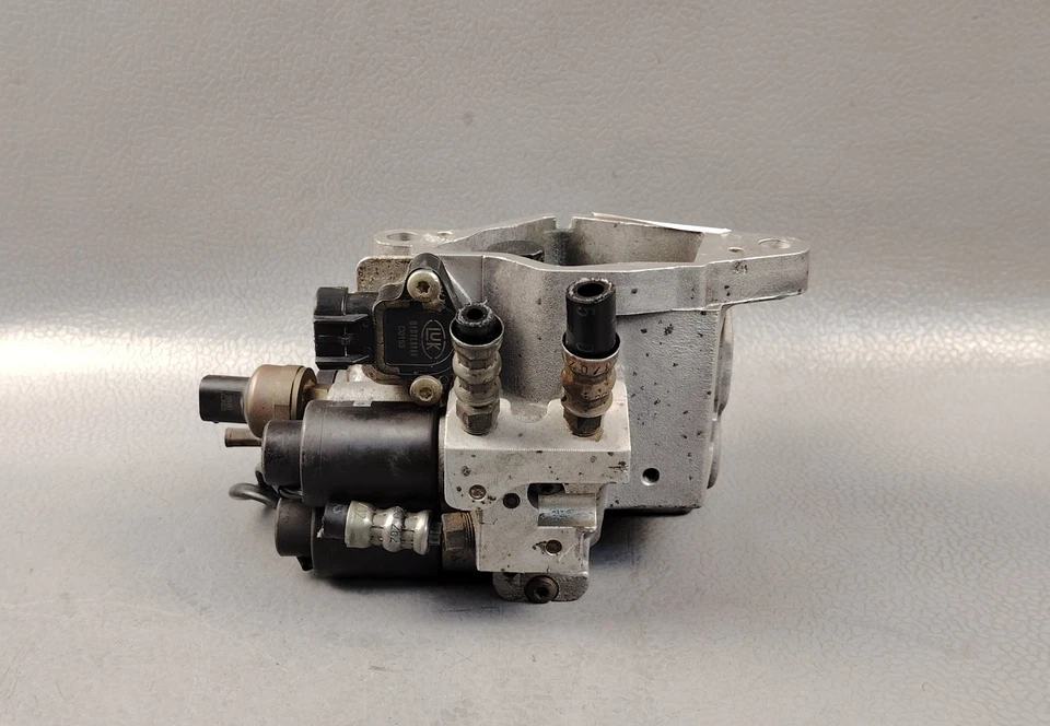 TOYOTA MR2 ZZW30 PUMP & ACTUATOR SEQUENTIAL MODE MANUAL TRANSAXLE 339600W011 - Image 3 of 4