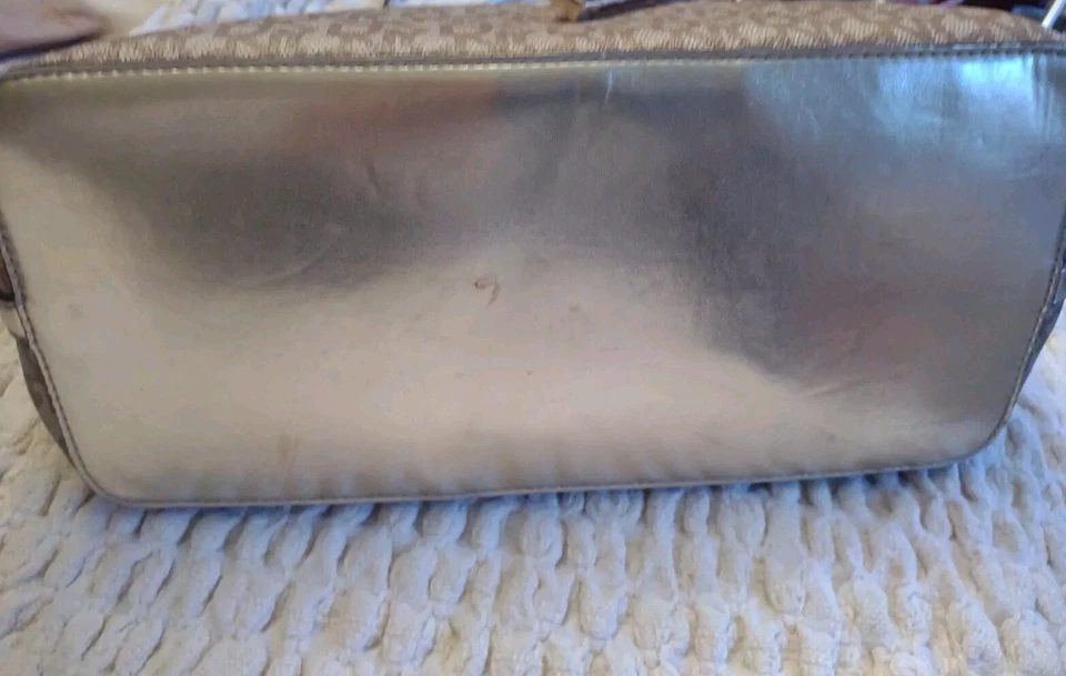 DKNY Purse Tote Beige Bag Charm Shoulder Textured Logo Gold Hardware - Image 4 of 4