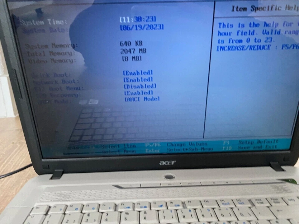 Acer Aspire 5315 Laptop Intel Celeron 2GB RAM Ohne HDD Display Kabel Defekt - Bild 3 von 4