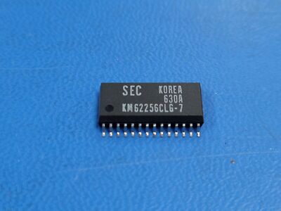 (5 PCS) KM62256CLG-7 SAMSUNG Standard SRAM 32KX8 70ns CMOS SOIC-28