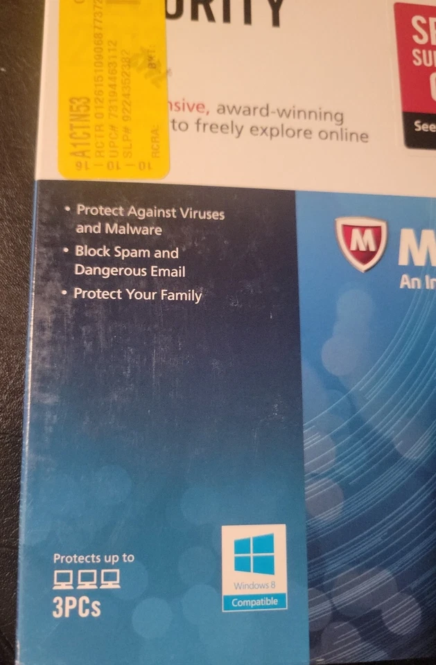 McAfee Internet Security 2013  1 Year 3 PCs  Retail Box Disc For Windows XP 7 8 - Image 2 of 4
