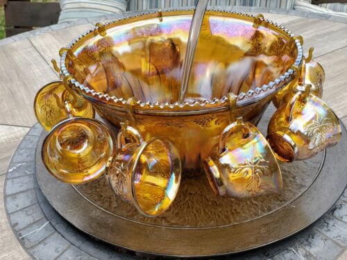 Vtg. Indiana Glass Harvest Grape Amber Gold Punch Bowl 9 Cups Ladle Hooks 20pc - Afbeelding 1 van 8