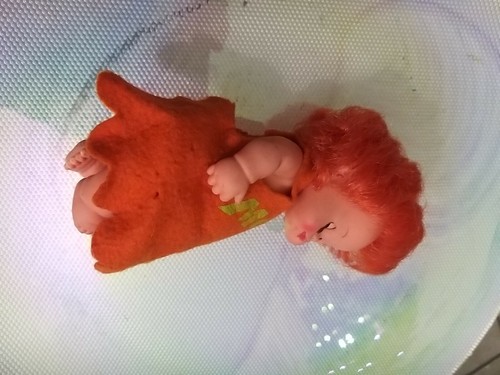 Rarissima bambola Mini furga Cacio con la pera Rossa anni 60 Alta 15 cm - Foto 11 di 12