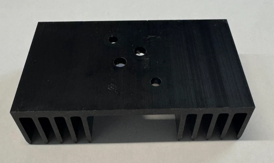 4 Pezzi - Dissipatore in alluminio per TO-3 - 25x50x90mm - Immagine 4 di 4