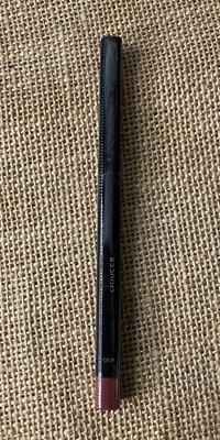 DOUCCE Lip Definer Twist #490 Lip Liner