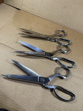 Heritage Cutlery 210LR1 10'' Bent Trimmer / Large Ring / Blue Coating / Scissors