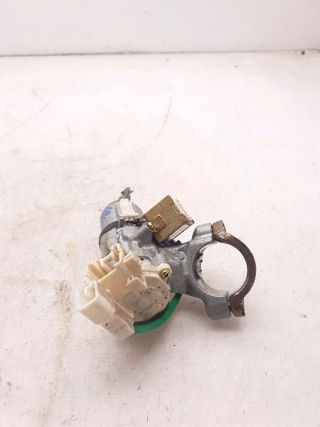 01 02 03 04 05 TOYOTA RAV 4 INTERRUPTOR DE ENCENDIDO CON LLAVE Foto 2 de 4