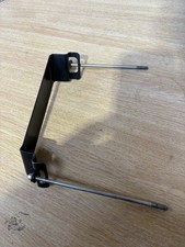 Range Rover Sport/Discovey 3 Battery Clamp