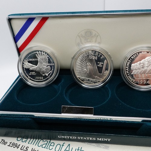 1994 P U.S Mint Veterans Commemorative Silver 3 Coins Proof Set OGP COA #25 - Picture 3 of 12