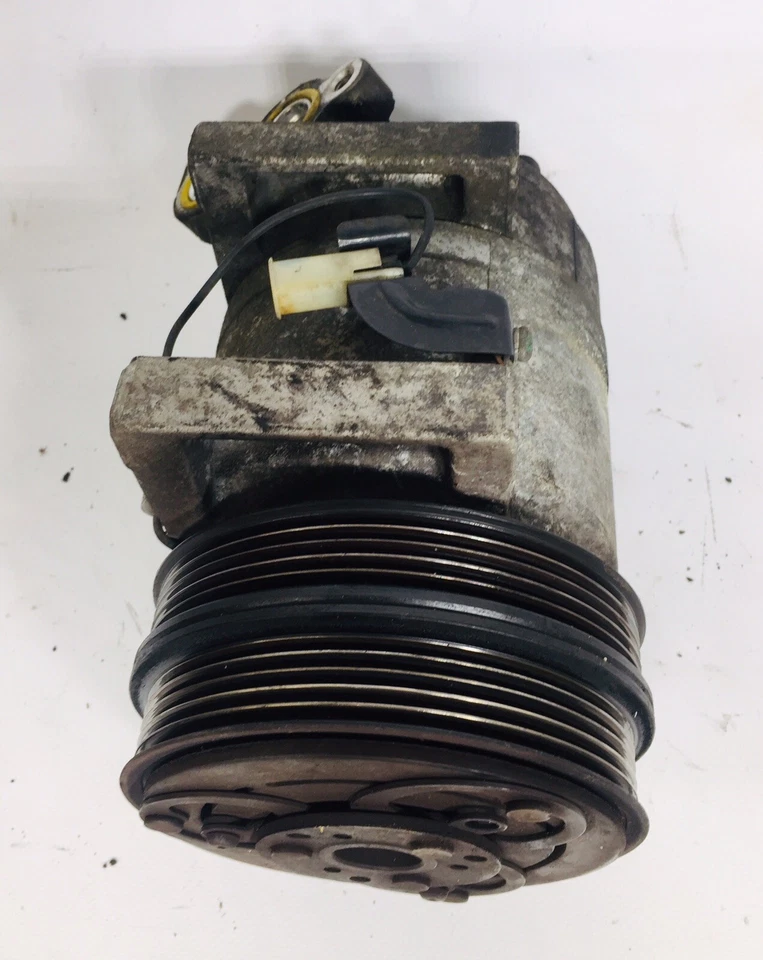 Compresor de aire acondicionado Valeo para Ford Focus 813323 Foto 2 de 4