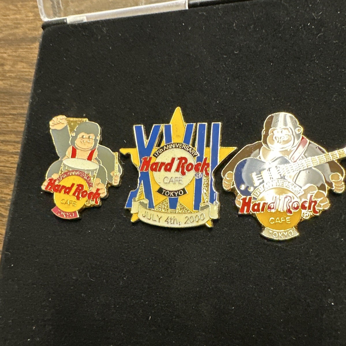 Hard Rock Cafe OSAKA 記念 限定 キーホルダー  2001年 Hard Rock Cafe Pins Lot Vintage | eBay