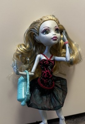 MONSTER HIGH Y0434 DANCE CLASS - LAGOONA BLUE / MATTEL 2012