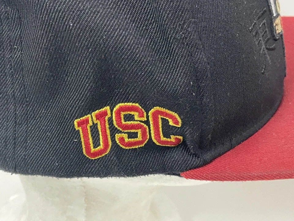 Zephyr USC TROJANS “Harajuku” Tokyodachi Flat Bill SnapBack Hat LIMITED RUN RARE - Image 4 of 4