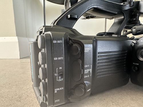 SONY PMW-300 K2 - MPEG HD422 Exmor Full HD - 3CMOS - Zoom x16 - XDCAM - 872 ore - Foto 8 di 23